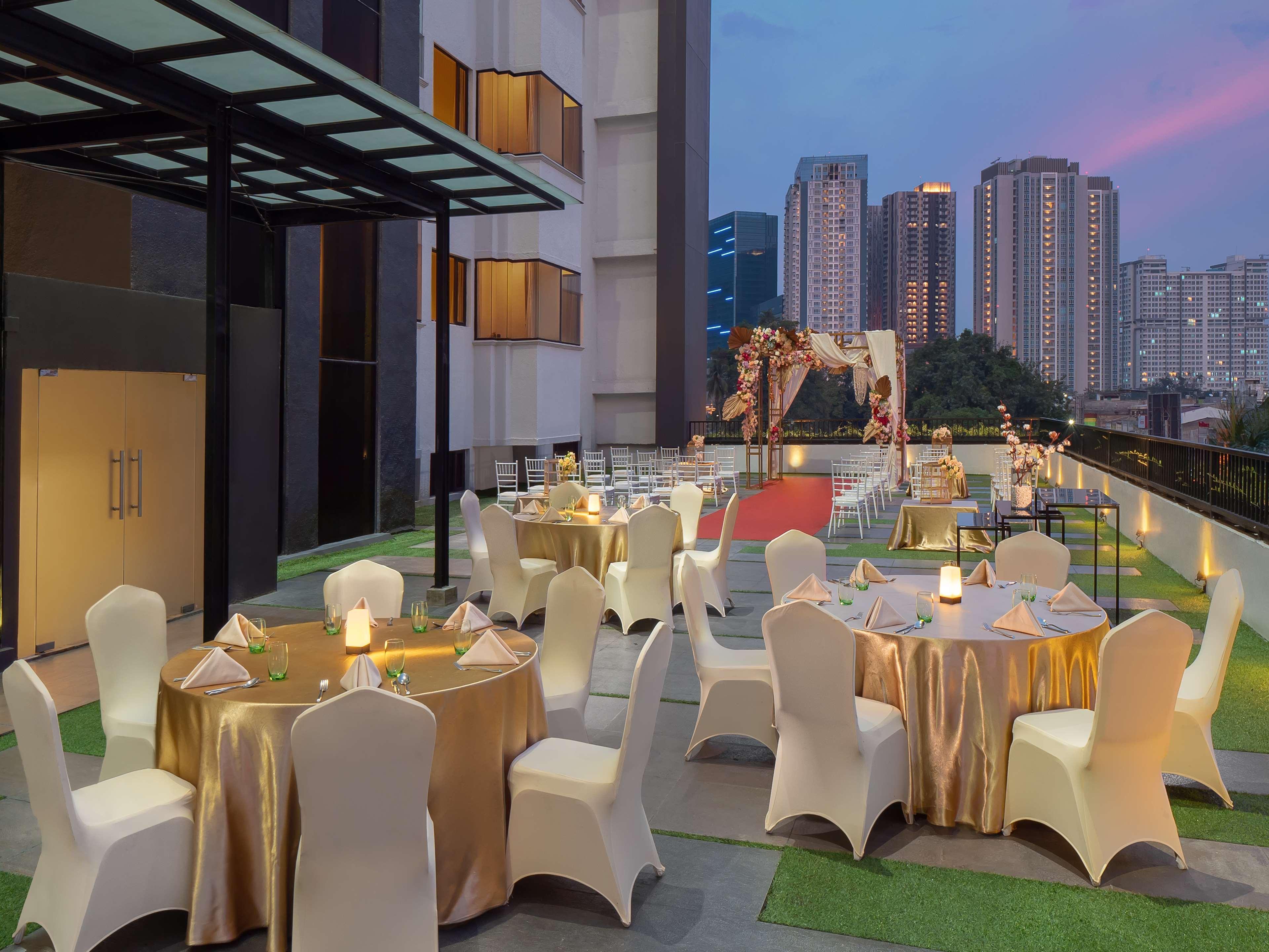 Aiho Hotel 메단 외부 사진