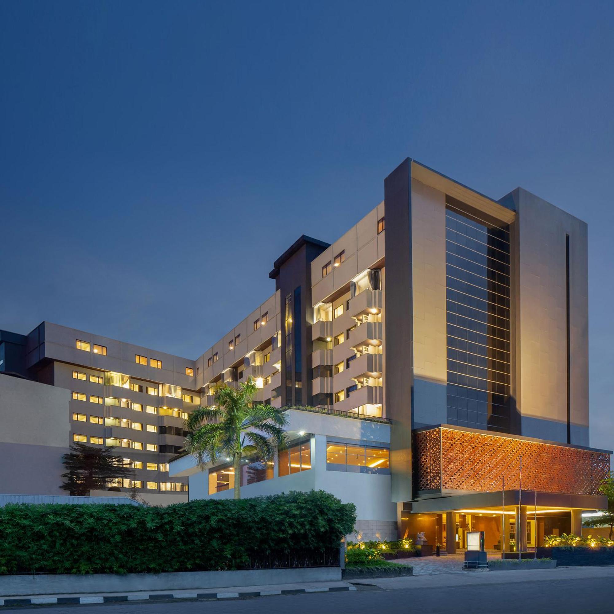 Aiho Hotel 메단 외부 사진